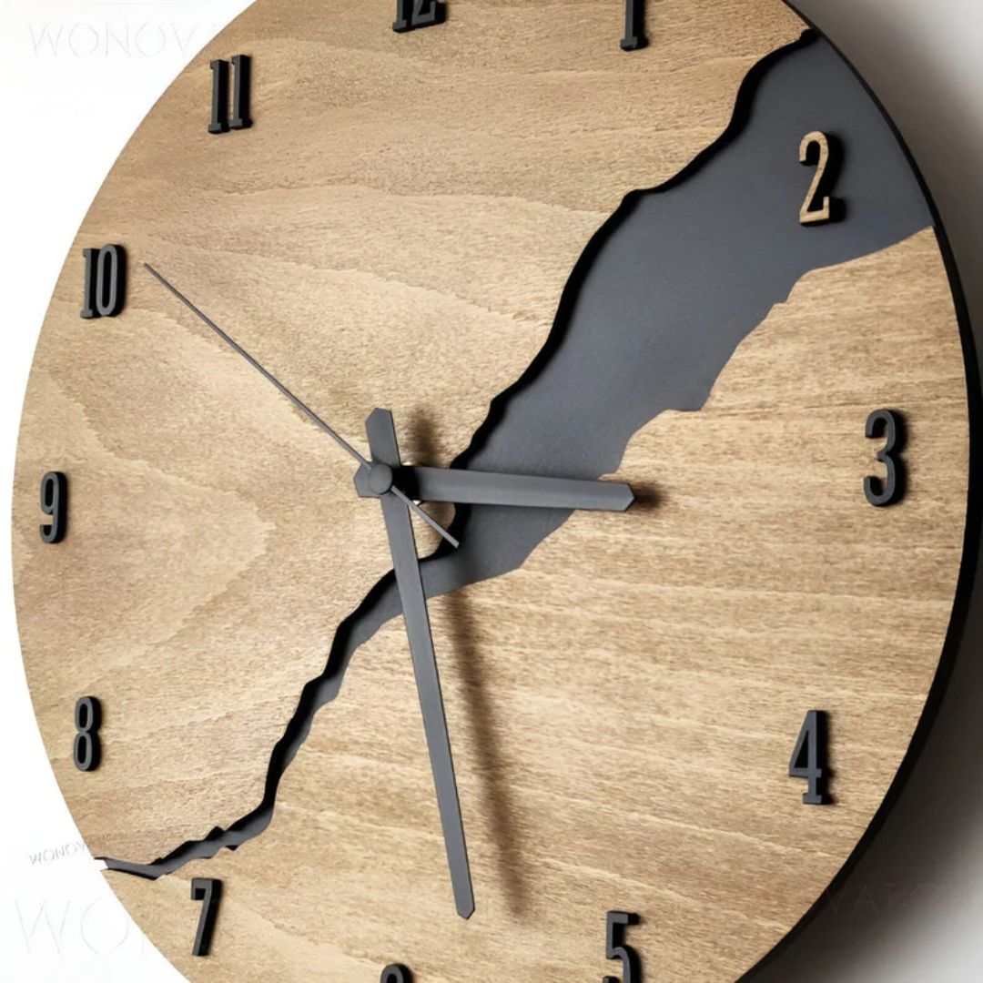 Rustic Wood Väggklocka – 30x30 cm